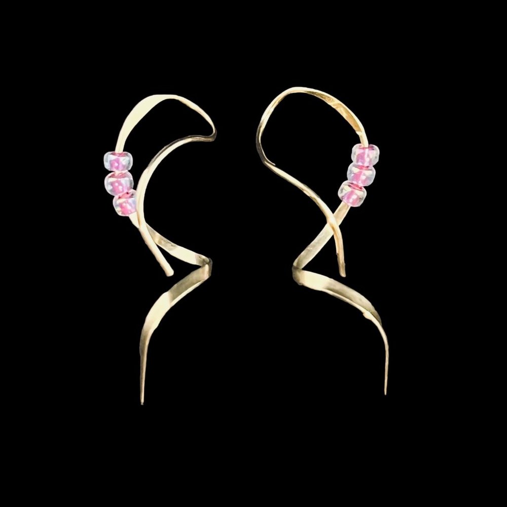 Gold Tone And Pink Beads Pierced Earrings (4934) - Picture 5 of 5